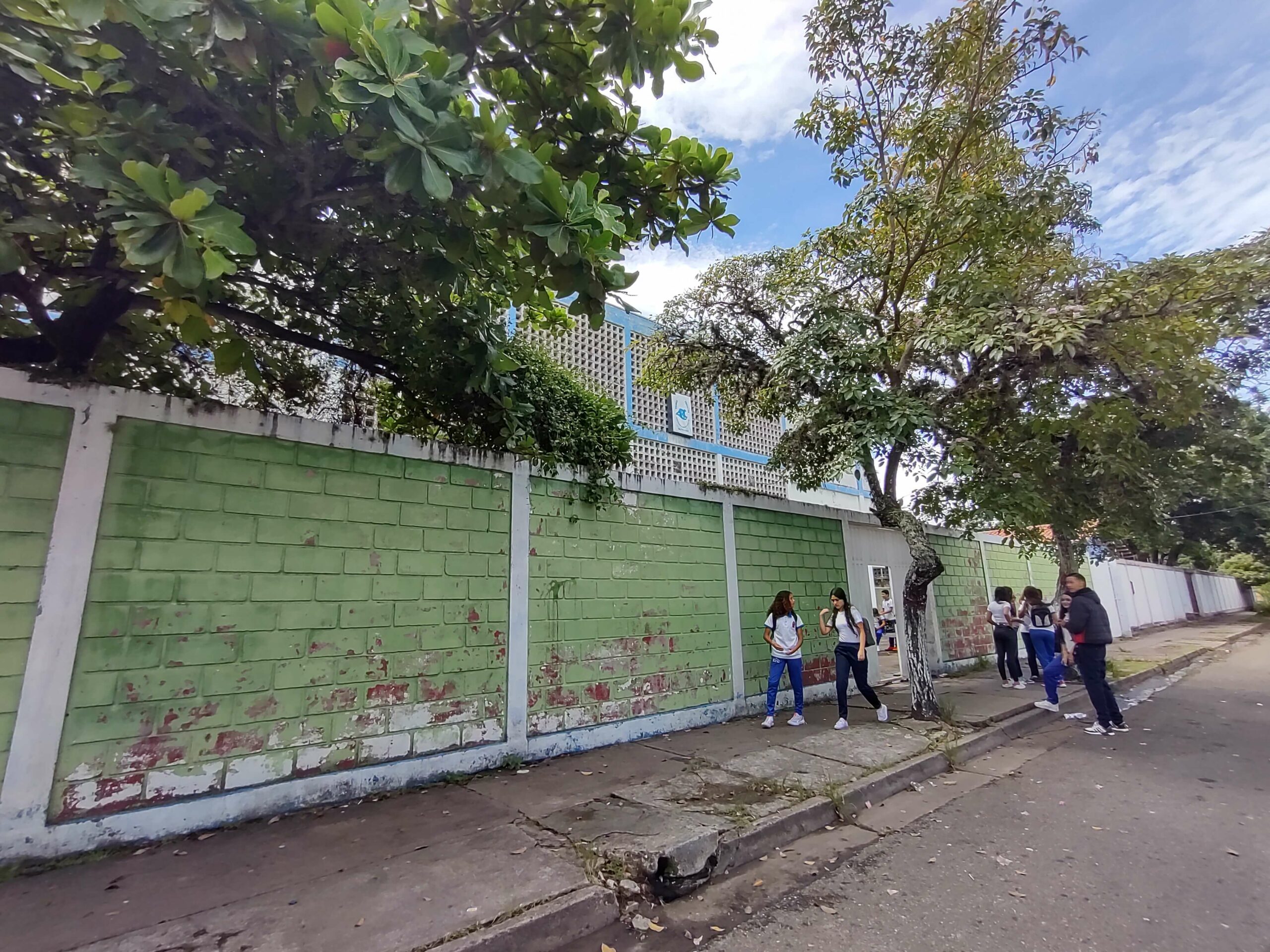 50 años de fundación cumplió liceo Antonio Rómulo Costa